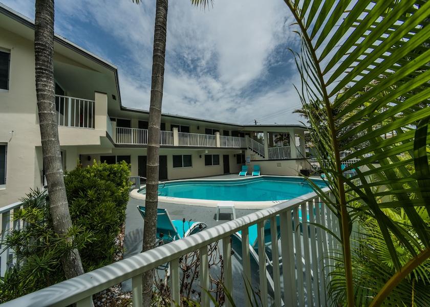 Florida Pompano Beach Exterior Detail