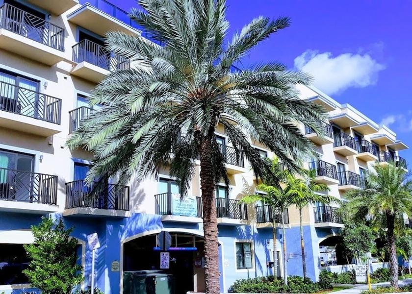Florida Deerfield Beach Exterior Detail