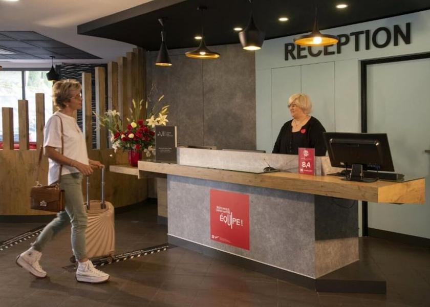 Provence - Alpes - Cote d'Azur Mouans-Sartoux Reception