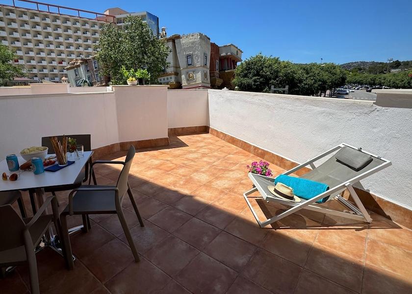 Balearic Islands Calvia Outdoor dining