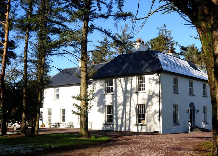 Cork (county) Macroom facilities