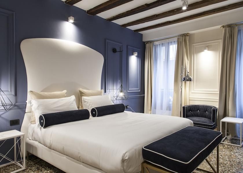 Veneto Venice Room