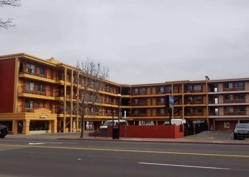 Nevada Reno Exterior Detail