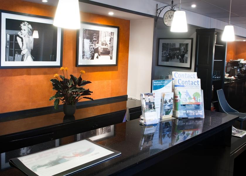 Ile-de-France Eragny Reception