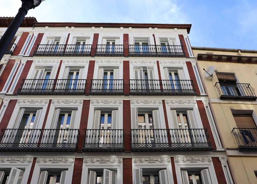 Community of Madrid Madrid Front of property