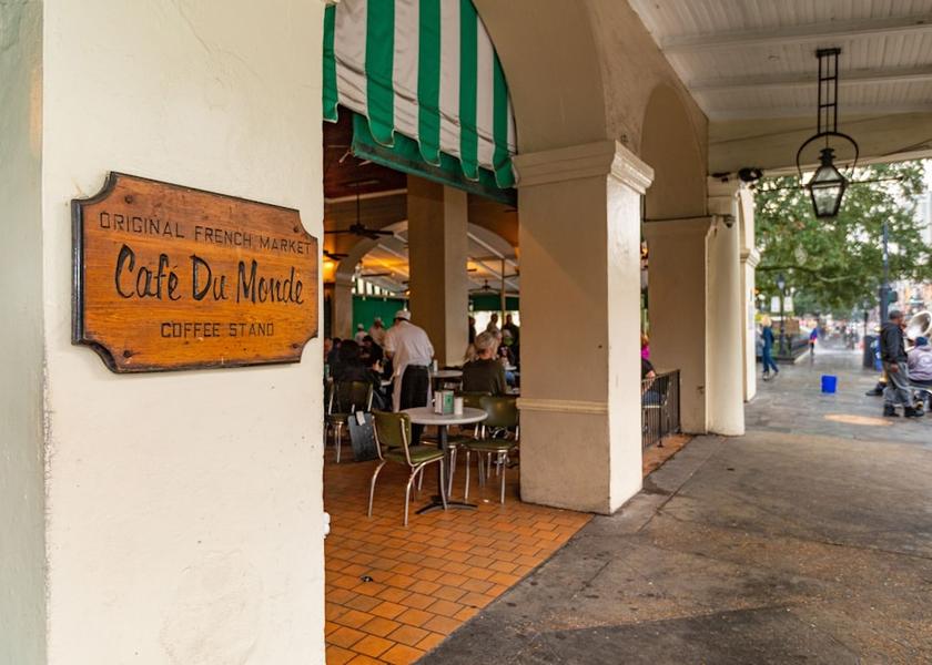 Louisiana New Orleans Dining Area