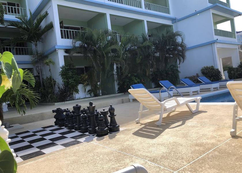 Saint James Ocho Rios Exterior Detail