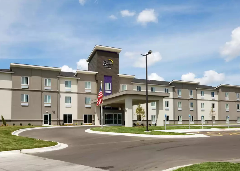 Kansas Wichita Hotel Exterior