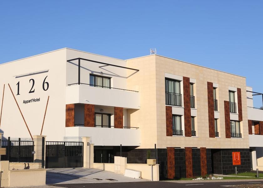 Nouvelle-Aquitaine Blanquefort Facade