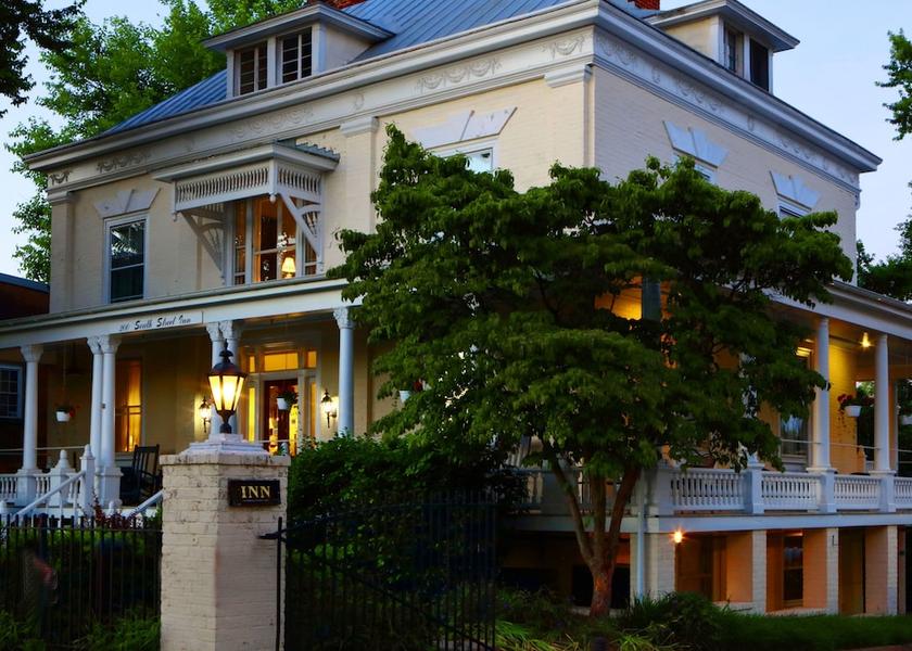 Virginia Charlottesville Porch