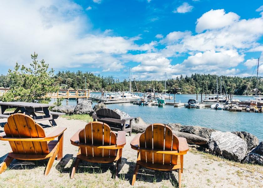 Washington Friday Harbor Facade