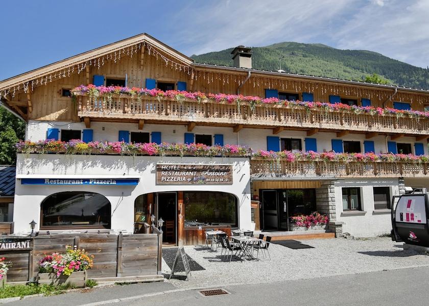 Auvergne-Rhone-Alpes Les Houches Exterior Detail