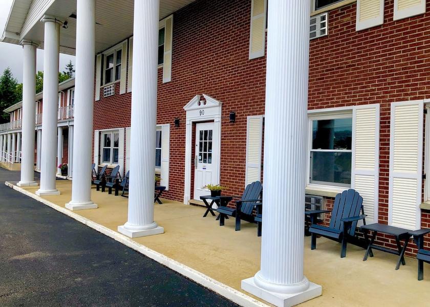 West Virginia Buckhannon Facade