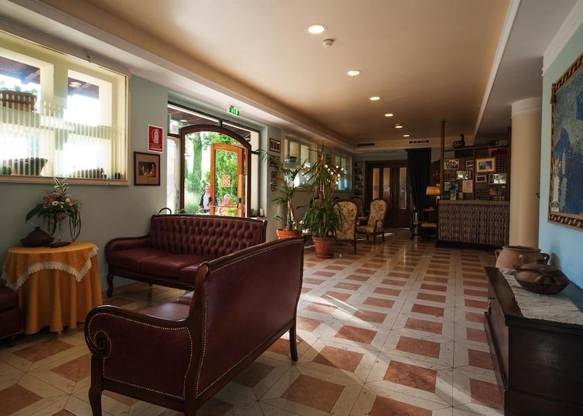 Basilicata Potenza Lobby