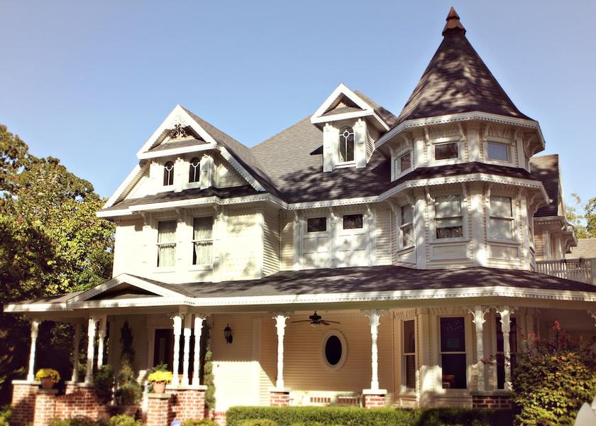 Arkansas Bentonville Exterior Detail