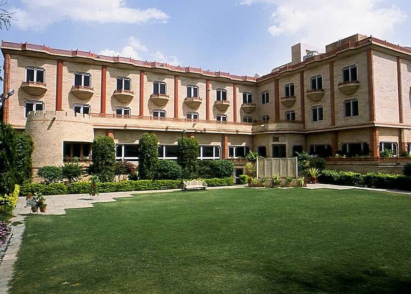 Rajasthan Ajmer Lawn