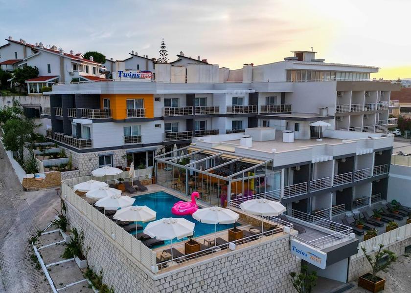 Izmir Çeşme Exterior Detail