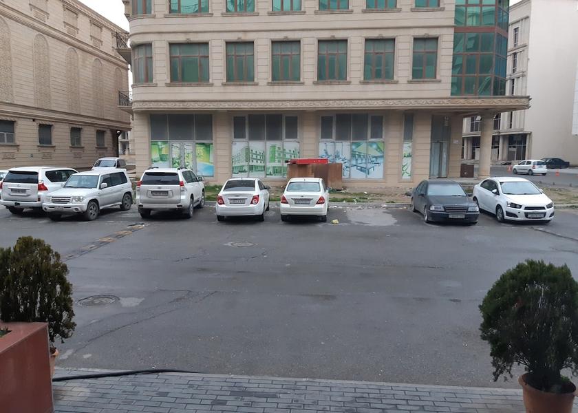  Baku Parking