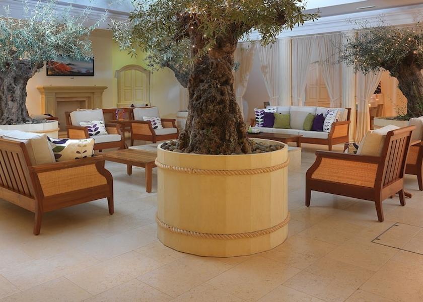 England Malvern Lobby