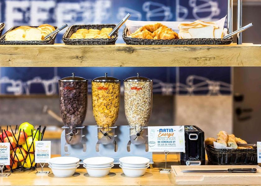 Auvergne-Rhone-Alpes Beynost Exterior Detail