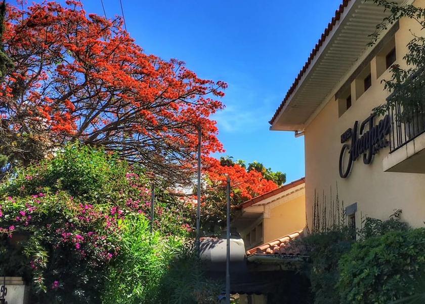 Cochabamba Cochabamba Facade