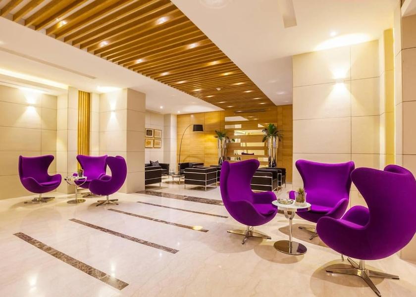  Algiers Lobby
