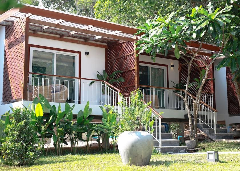 Preah Sihanouk Koh Rong Sanloem Garden view