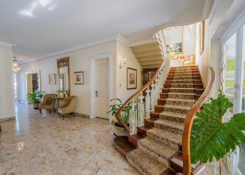 Guatemala Department Guatemala City Lobby