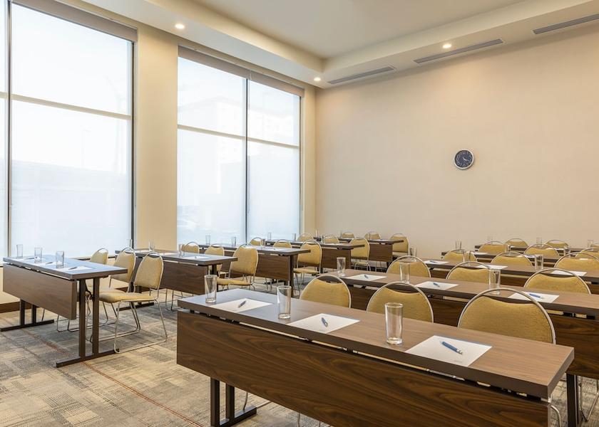Nuevo León Apodaca Meeting Room