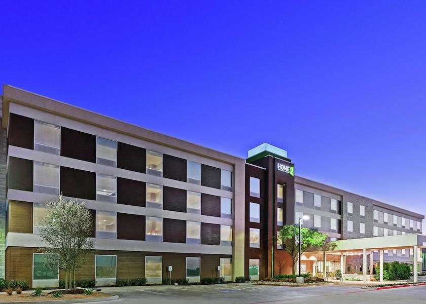 Kansas Abilene Exterior Detail