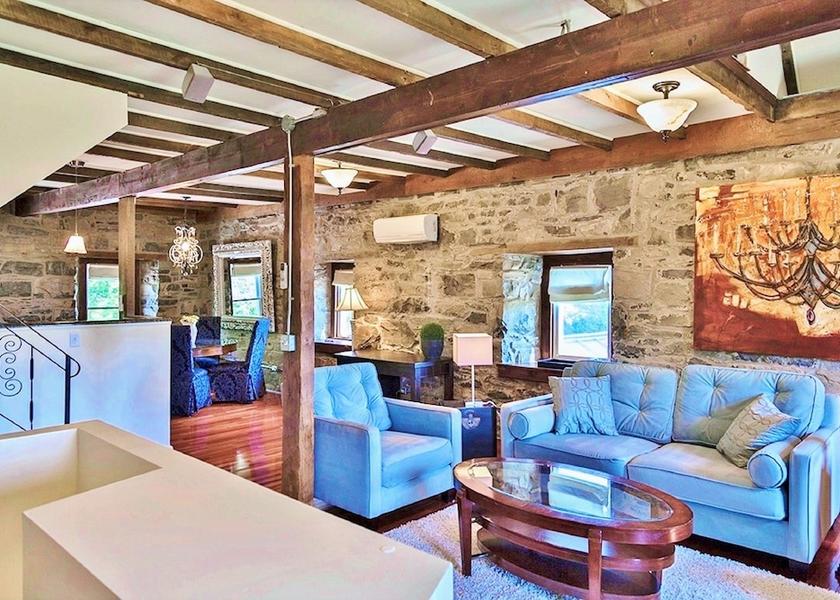 Ontario Kingston Living Area