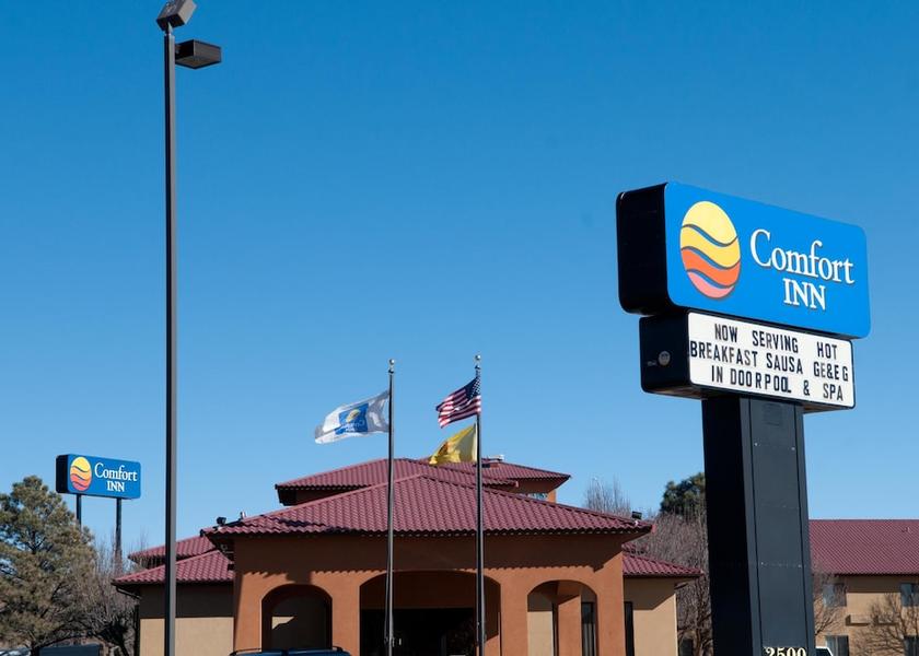 New Mexico Las Vegas Facade