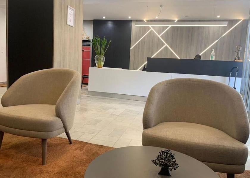  Dakar Lobby