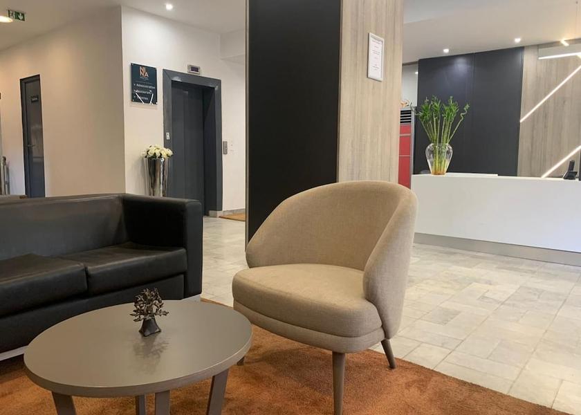  Dakar Lobby