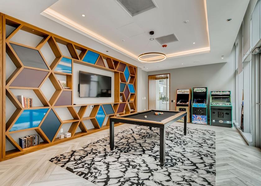 Illinois Chicago Game room
