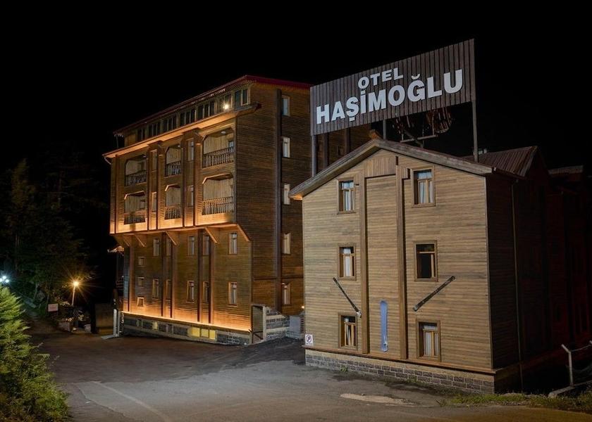 Rize Province Çamlıhemşin Facade