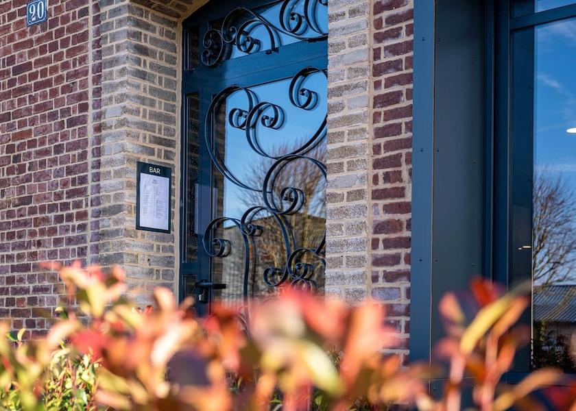 Normandy Eu Exterior Detail