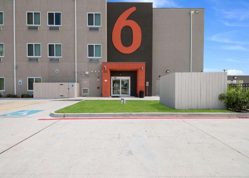 Texas Corpus Christi Property entrance