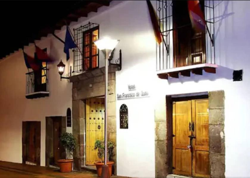 Pichincha Quito Facade