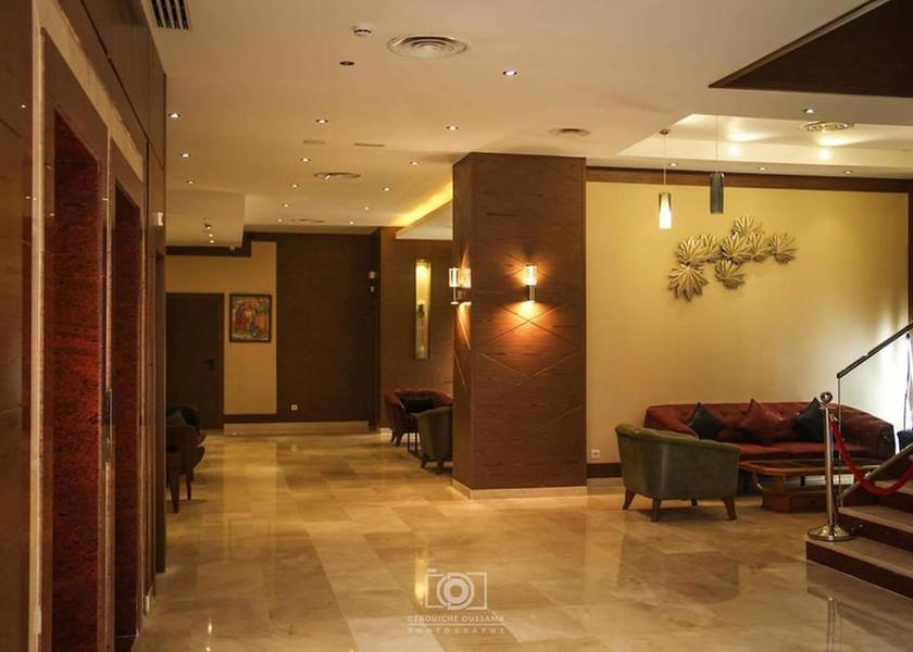  Oran Lobby