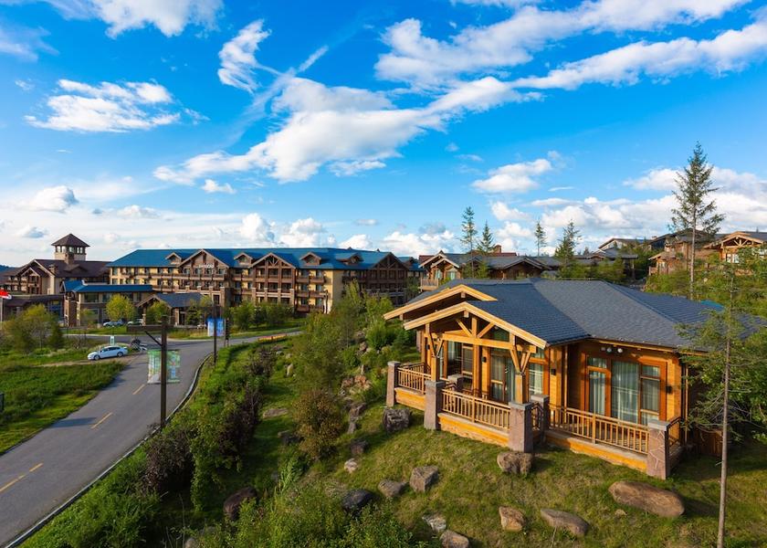 Jilin Baishan Terrace