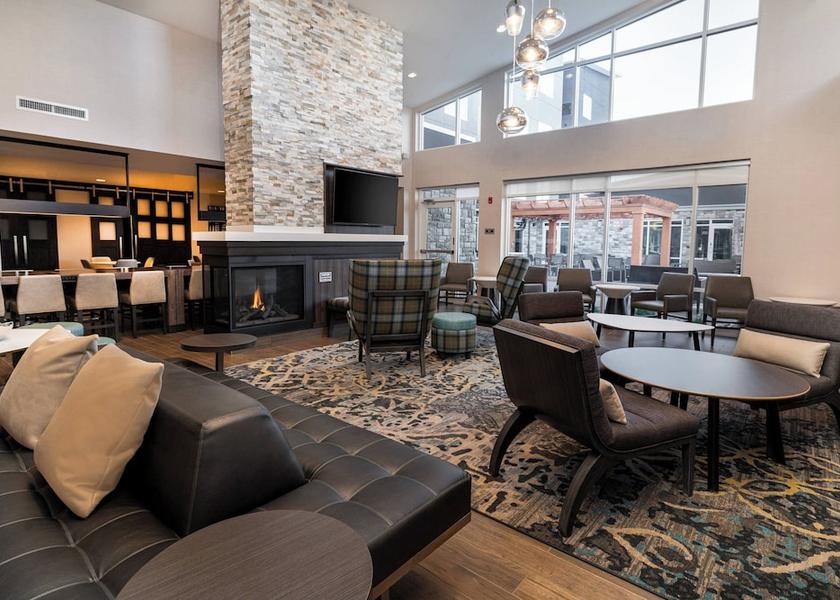 Colorado Louisville Lobby