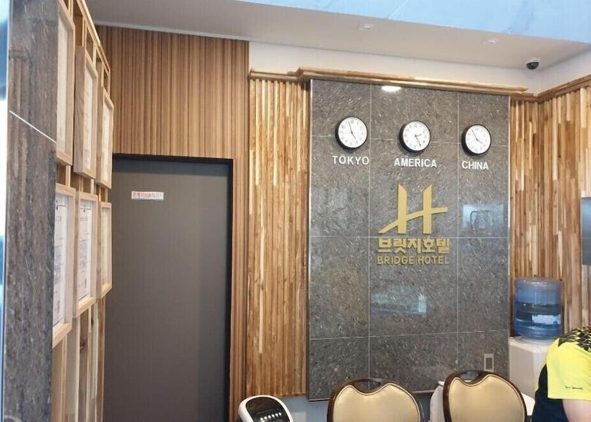 South Gyeongsang Tongyeong Lobby
