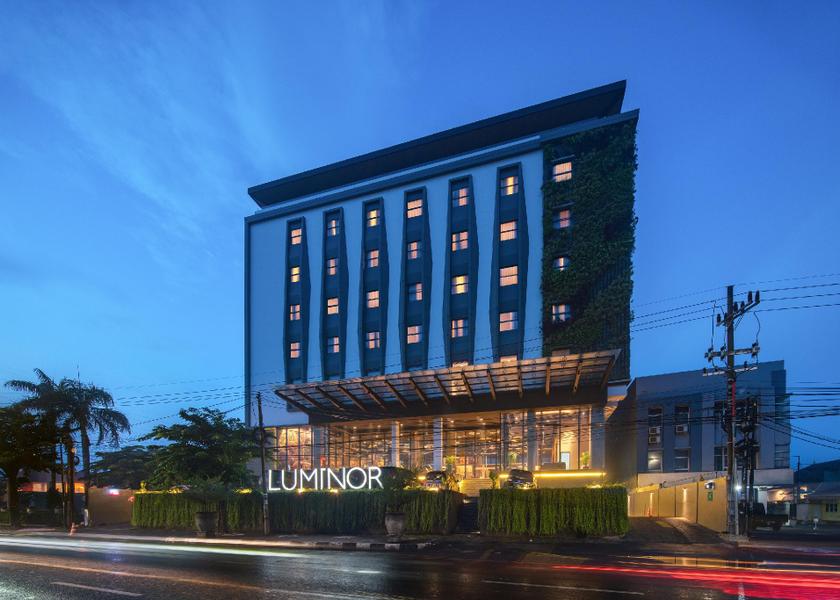 East Java Sidoarjo Hotel Exterior