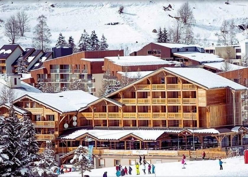 Auvergne-Rhone-Alpes Les Deux Alpes Facade