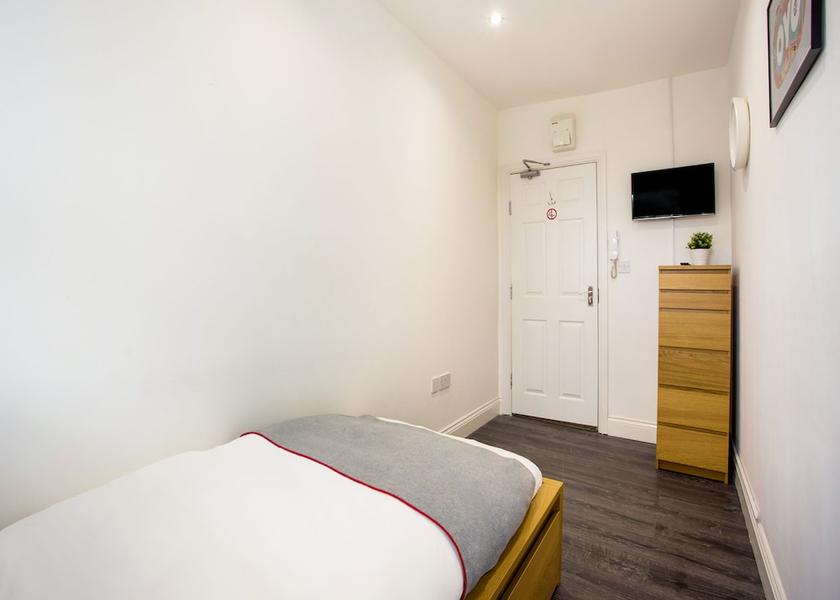 England Southall Room