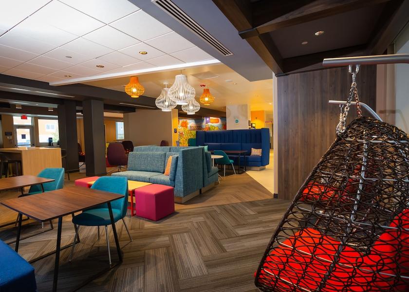 Texas Pflugerville Lobby