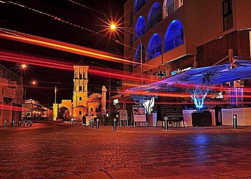 Larnaca Larnaca Front of property - evening/night