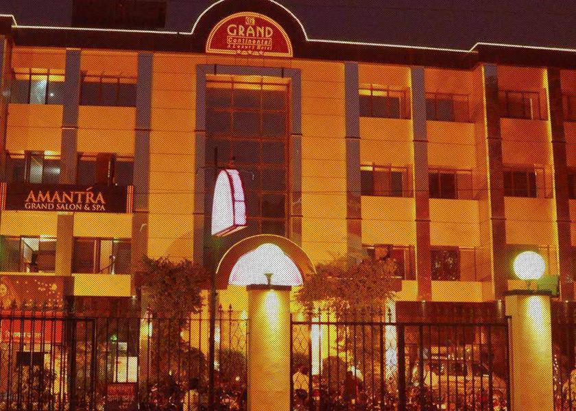 Uttar Pradesh Prayagraj Hotel Exterior