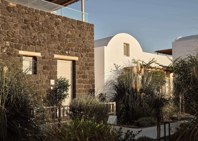  Santorini Exterior Detail